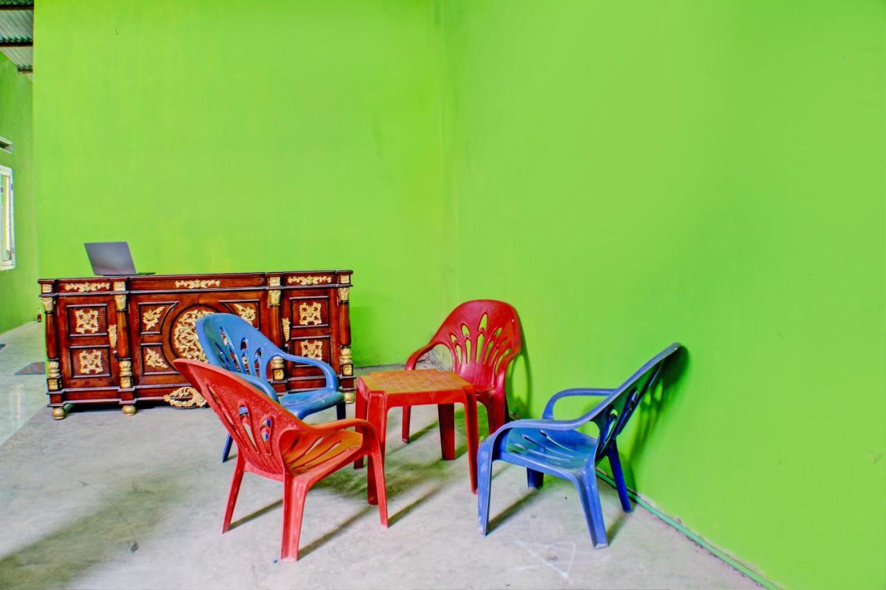 Spot On 93089 Homestay Kamar Hijau Syariah Bandar Lampung Exterior foto